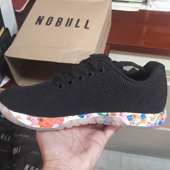 black daisy nobull shoes